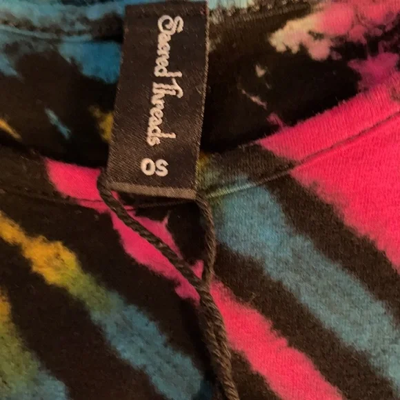 NWT.  Tye Dye Hippie, Boho Sacred Threads Blouse Onesize.  CL/GR - Picture 2 of 7
